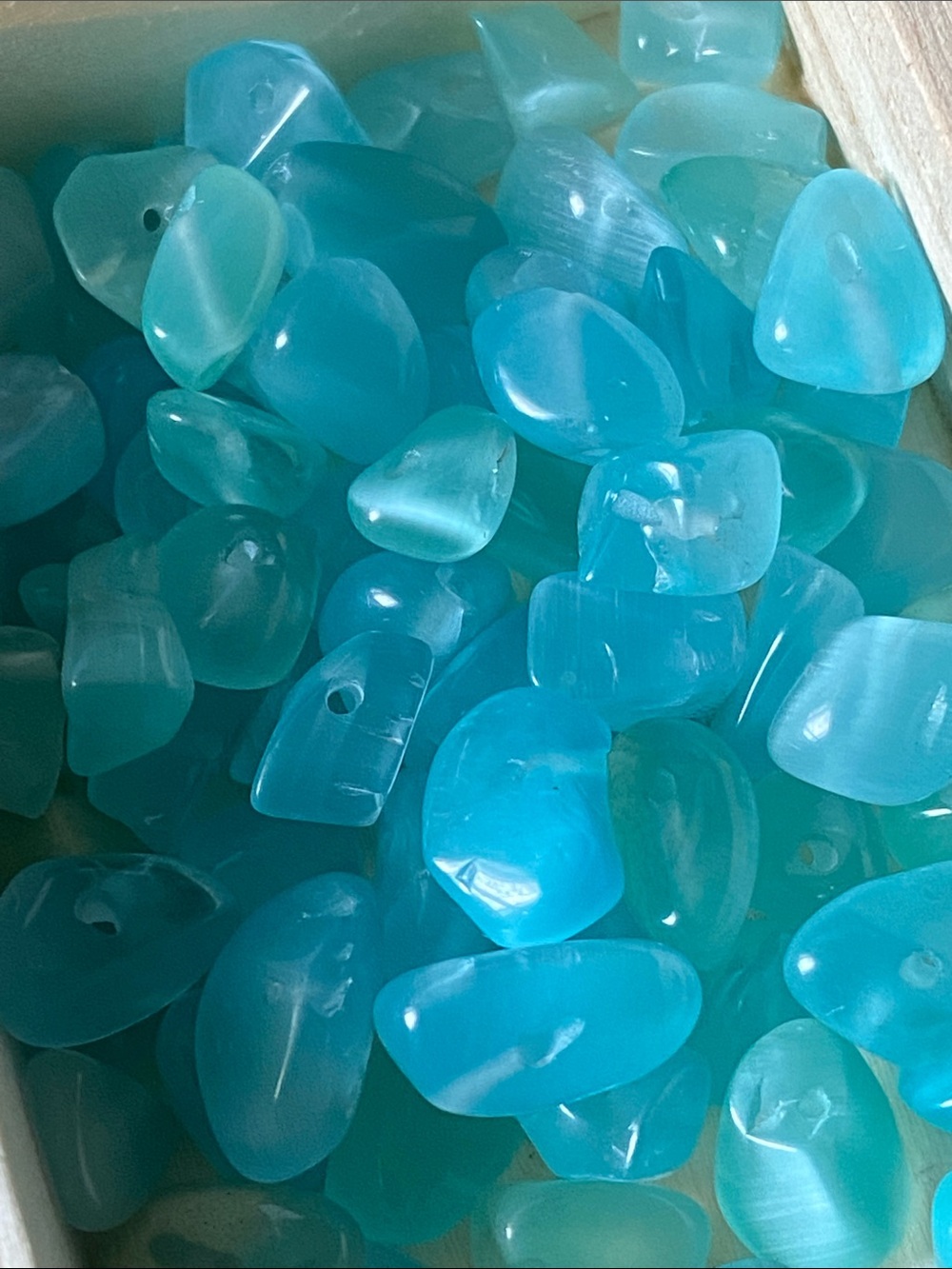 Assorted Beads Freshwater Pearl Seed Beads Shell Beads & Glass Beads - Picture 10 of 15